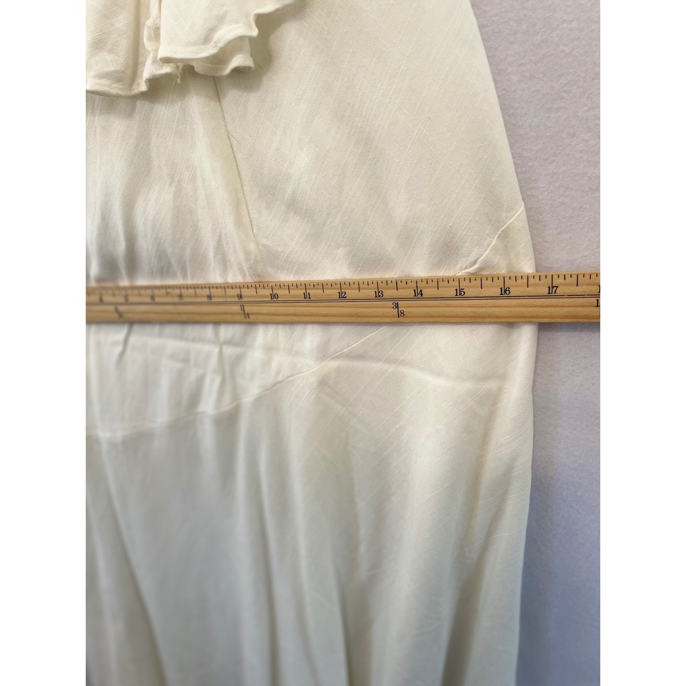 Selfie Leslie Midi Dress Womens Medium White Ruffle Open Back Side Slit V-Neck - Picture 9 of 11